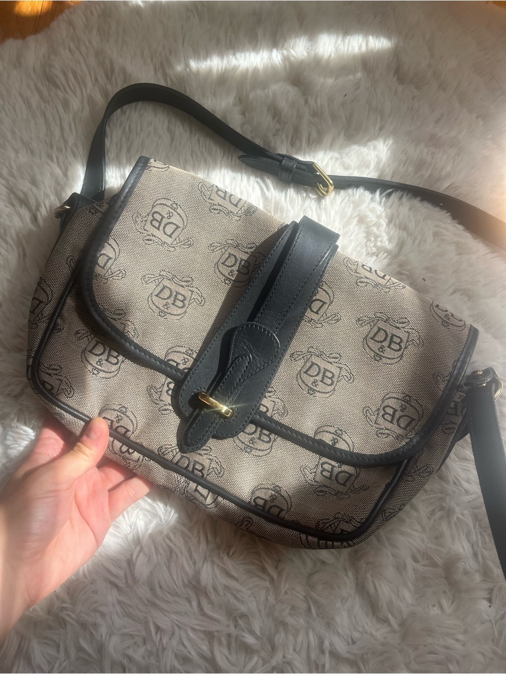 Dooney & bourke vintage gray and black monogram fabric shoulder bag